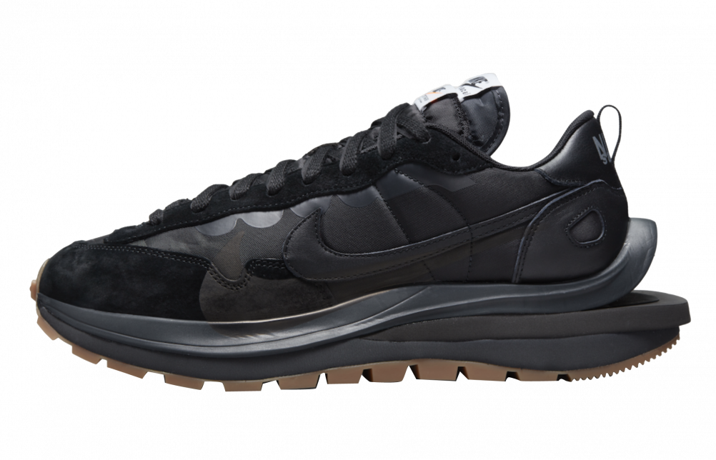 ipad_sacai-x-nike-vaporwaffle-black-gum